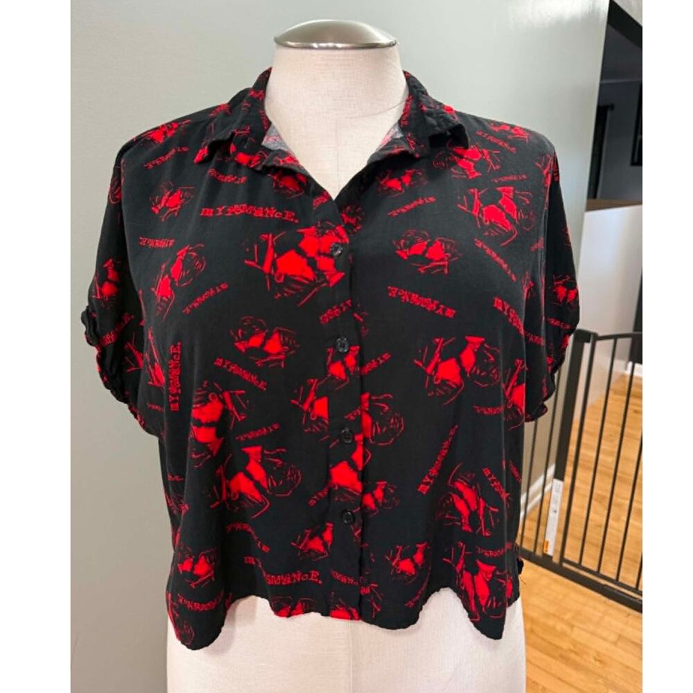 Hot Topic My Chemical Romance Size L Three Cheers Button Up Crop Top Shirt MCR